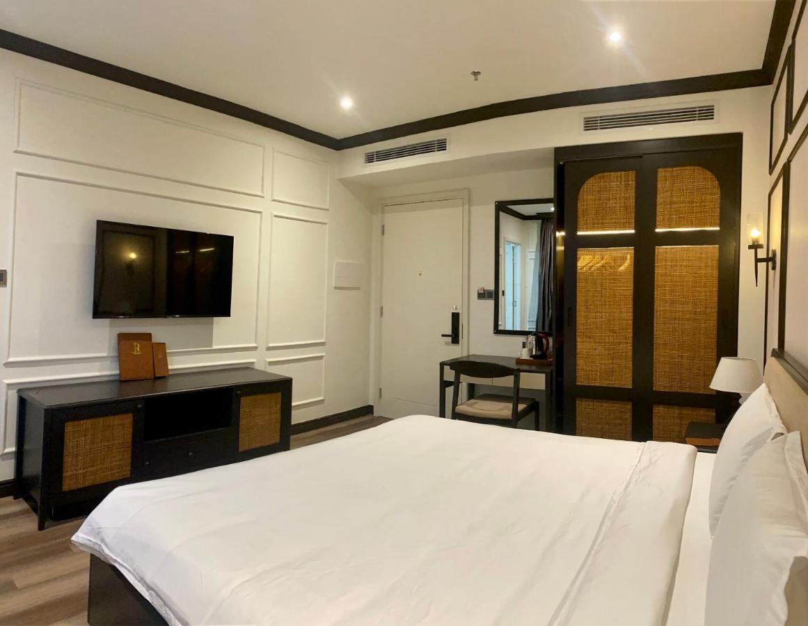 Khách sạn Robin Gia Nghĩa Exterior foto