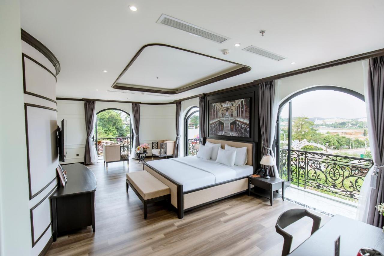 Khách sạn Robin Gia Nghĩa Exterior foto