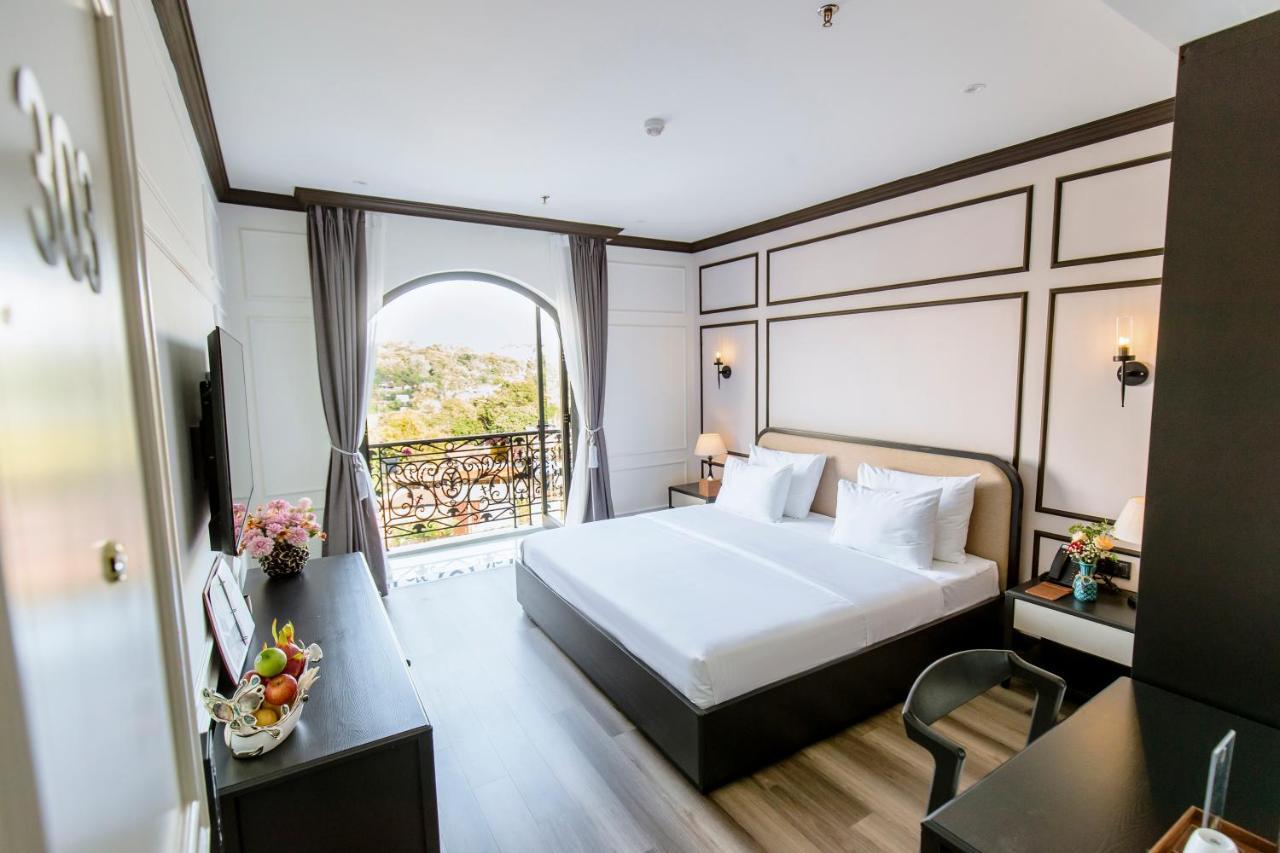 Khách sạn Robin Gia Nghĩa Exterior foto